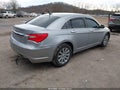 Photo 4 of 16 — 2013 Chrysler 200