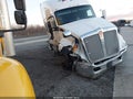 Photo 11 of 24 — 2022 Kenworth T680