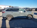 Photo 13 of 16 — 2015 Toyota Highlander