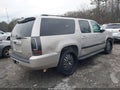 Photo 4 of 16 — 2007 Chevrolet Suburban 1500