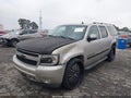 Photo 6 of 16 — 2007 Chevrolet Suburban 1500