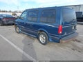 Photo 3 of 18 — 2000 Chevrolet Astro