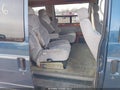 2000 Chevrolet Astro — photo 8 of 18 | VIN 1GBDM19W4YB112579