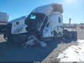 Photo 2 of 23 — 2021 Freightliner New Cascadia 126