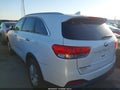 2017 Kia Sorento — photo 3 of 11 | VIN 5XYPG4A34HG267545
