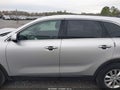 2017 Kia Sorento — photo 14 of 16 | VIN 5XYPG4A38HG261585