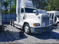 2000 Freightliner Conventional — photo 1 of 15 | VIN 1FUYDMDB7YPF86964