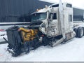 2000 Kenworth Construction — photo 1 of 10 | VIN 1XKWDB9X2YR845910