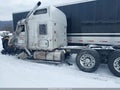 2000 Kenworth Construction — photo 4 of 10 | VIN 1XKWDB9X2YR845910