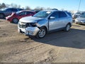 2018 Chevrolet Equinox — photo 2 of 17 | VIN 2GNAXJEVXJ6174815