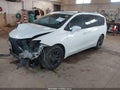 2022 Chrysler Pacifica — photo 2 of 17 | VIN 2C4RC1FG2NR185397