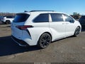 2022 Toyota Sienna — photo 4 of 16 | VIN 5TDDRKEC1NS095906