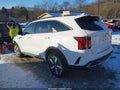 Photo 3 of 16 — 2021 Kia Sorento