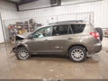 Photo 14 of 16 — 2010 Toyota RAV4