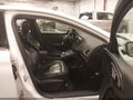 Photo 5 of 16 — 2017 Chrysler 200
