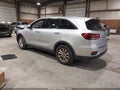 2019 Kia Sorento — photo 3 of 16 | VIN 5XYPG4A34KG583549
