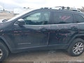 Photo 14 of 16 — 2015 Jeep Cherokee