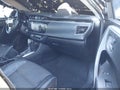 Photo 5 of 17 — 2016 Toyota Corolla