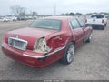 Photo 4 of 12 — 2006 Lincoln Town Car