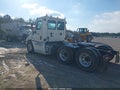 Photo 3 of 15 — 2015 Freightliner Cascadia 125