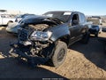 Photo 2 of 16 — 2022 Chevrolet Colorado