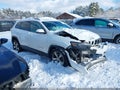 Photo 1 of 16 — 2019 Jeep Cherokee