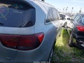 2019 Kia Sorento — photo 4 of 12 | VIN 5XYPG4A35KG563763