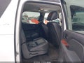 2010 Chevrolet Suburban 1500 — photo 8 of 16 | VIN 1GNUKKE36AR250129