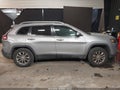 Photo 13 of 16 — 2019 Jeep Cherokee