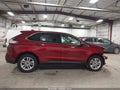 Photo 14 of 18 — 2016 Ford Edge