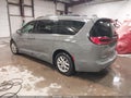 2022 Chrysler Pacifica — photo 3 of 16 | VIN 2C4RC1BG3NR197578