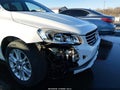 Photo 6 of 16 — 2015 Volvo XC60
