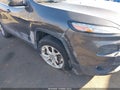 Photo 6 of 16 — 2015 Jeep Cherokee