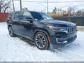 2022 Jeep Wagoneer — photo 1 of 16 | VIN 1C4SJVDT4NS139003