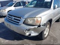 Photo 6 of 11 — 2005 Toyota Highlander