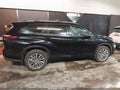Photo 13 of 16 — 2021 Toyota Highlander