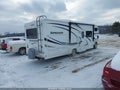 Photo 4 of 18 — 2018 Ford E-450