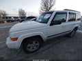 Photo 2 of 11 — 2008 Jeep Commander
