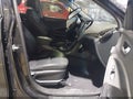 Photo 5 of 16 — 2017 Hyundai Santa Fe