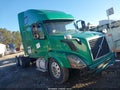 Photo 1 of 18 — 2007 Volvo VN