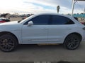 Photo 14 of 18 — 2023 Porsche Macan