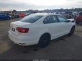 Photo 4 of 16 — 2017 Volkswagen Jetta