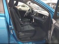 Photo 5 of 17 — 2017 Toyota RAV4