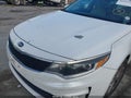 2016 Kia Optima — photo 6 of 16 | VIN 5XXGT4L33GG059099
