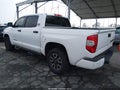 2016 Toyota Tundra — photo 3 of 16 | VIN 5TFEM5F11GX097718