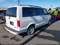 Photo 4 of 17 — 2000 GMC Safari