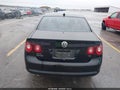 Photo 14 of 15 — 2010 Volkswagen Jetta