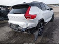 Photo 4 of 22 — 2021 Volvo XC40