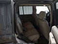 2006 Jeep Commander — photo 8 of 15 | VIN 1J8HG48N46C131177