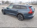 Photo 3 of 16 — 2022 Volvo V60 Cross Country